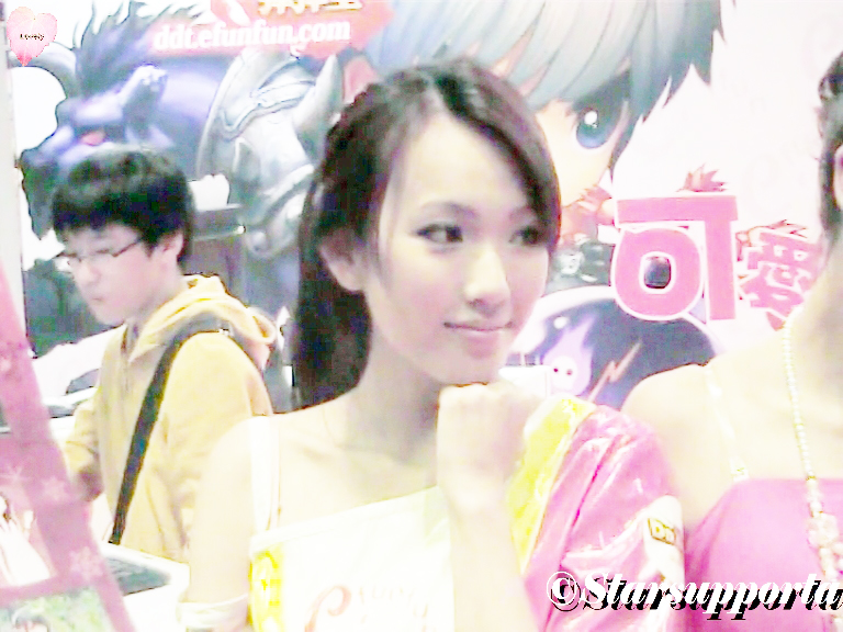 20101227 亞洲遊戲展 Asia Game Show - eFunFun @ 香港會議展覽中心 HKCEC (video)